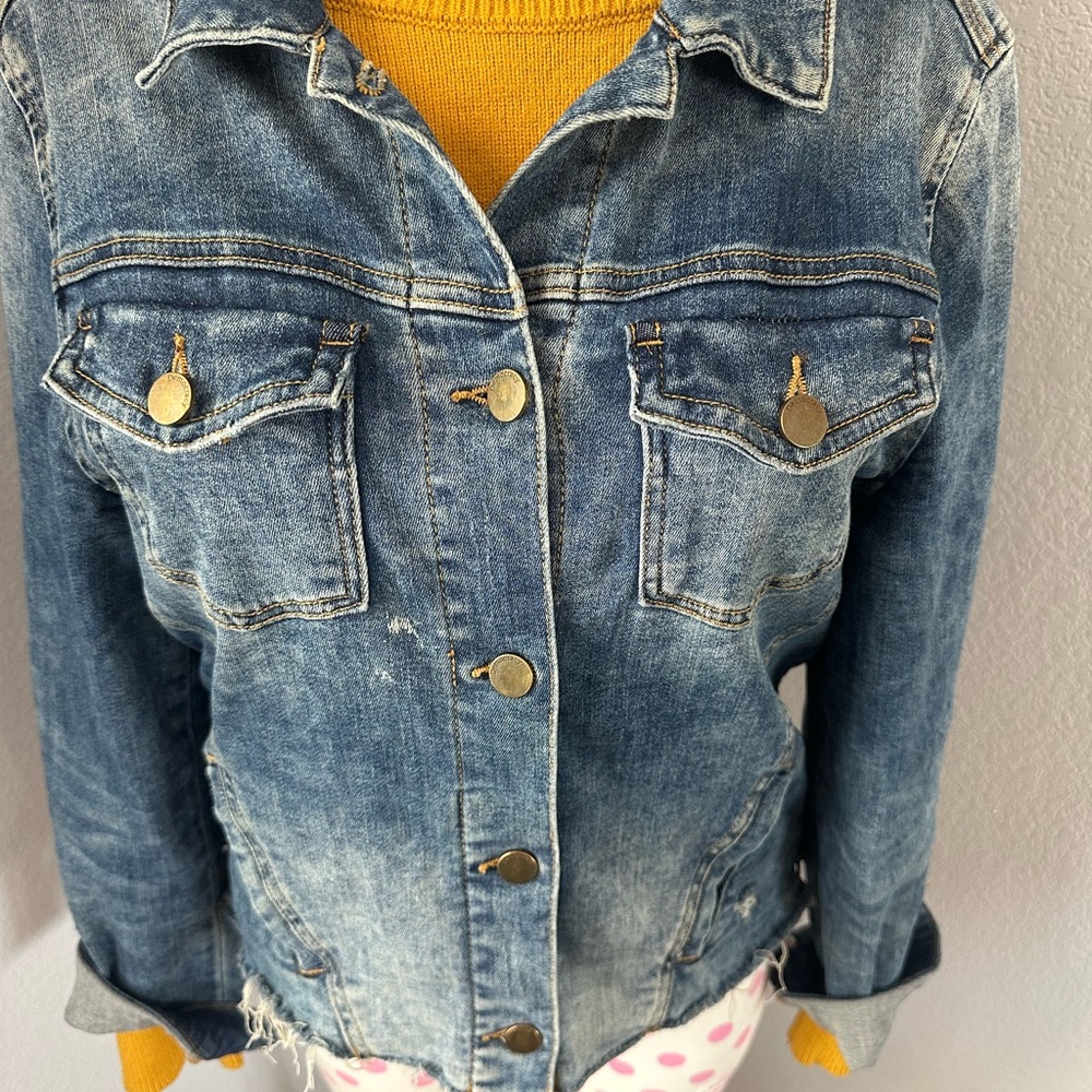 Democracy Blue Jean Jacket Classic Denim Style